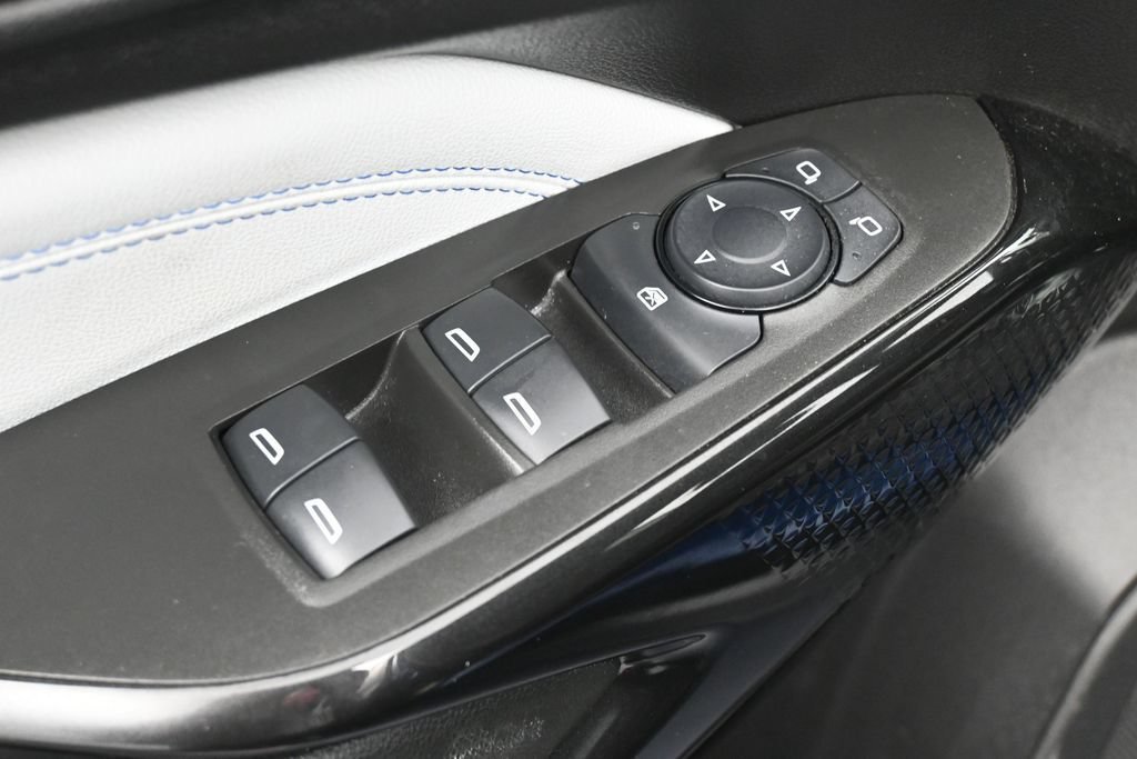 Used 2024 Chevrolet Trax LT FWD image 13