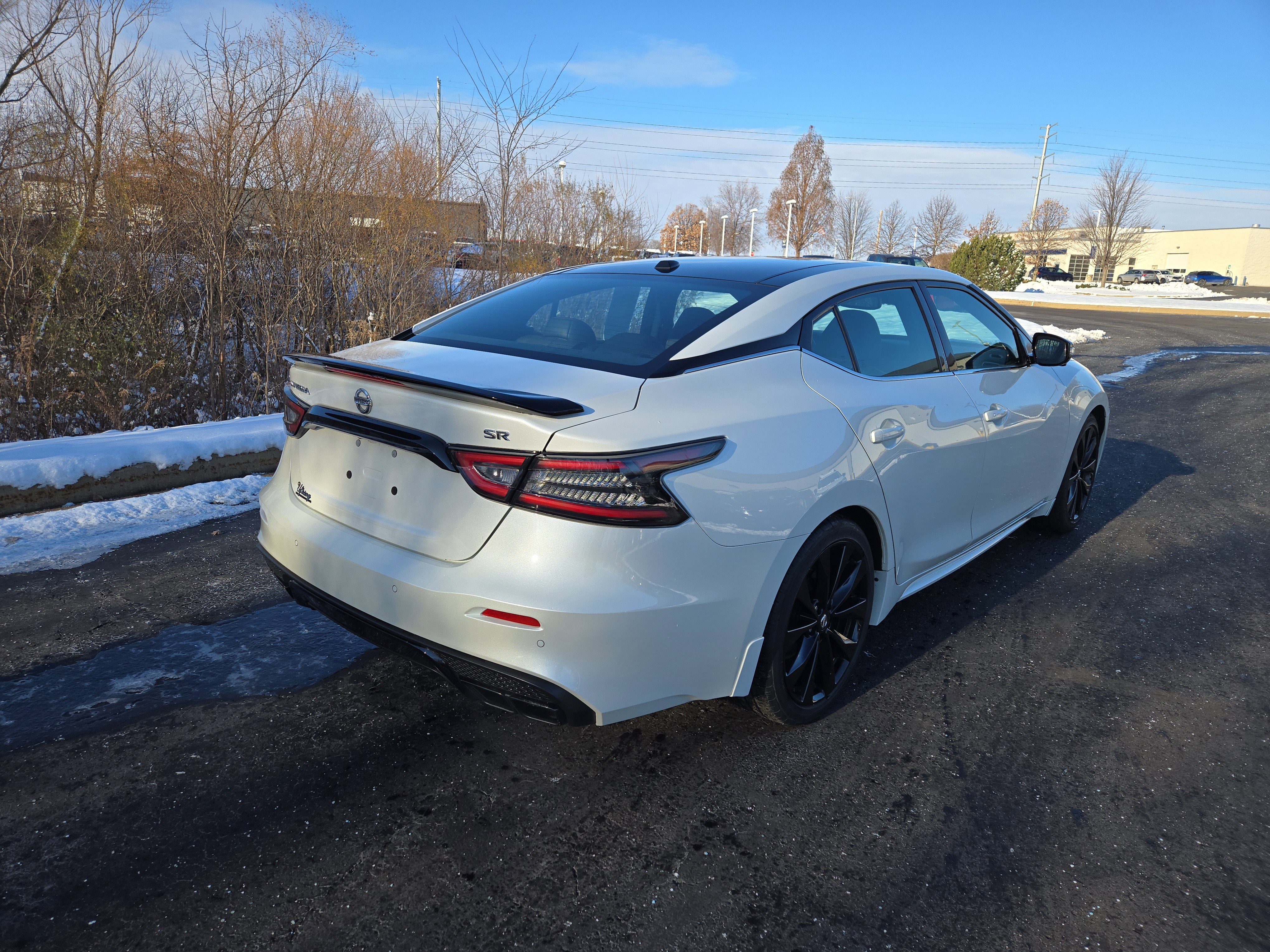 Used 2021 Nissan Maxima SR w/ Sport Mat Group image 3