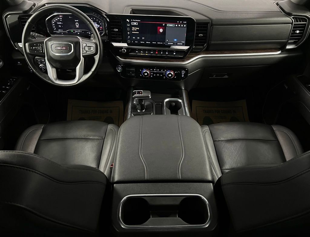 Used 2025 GMC Sierra 1500 Elevation w/ Elevation Premium Package image 30