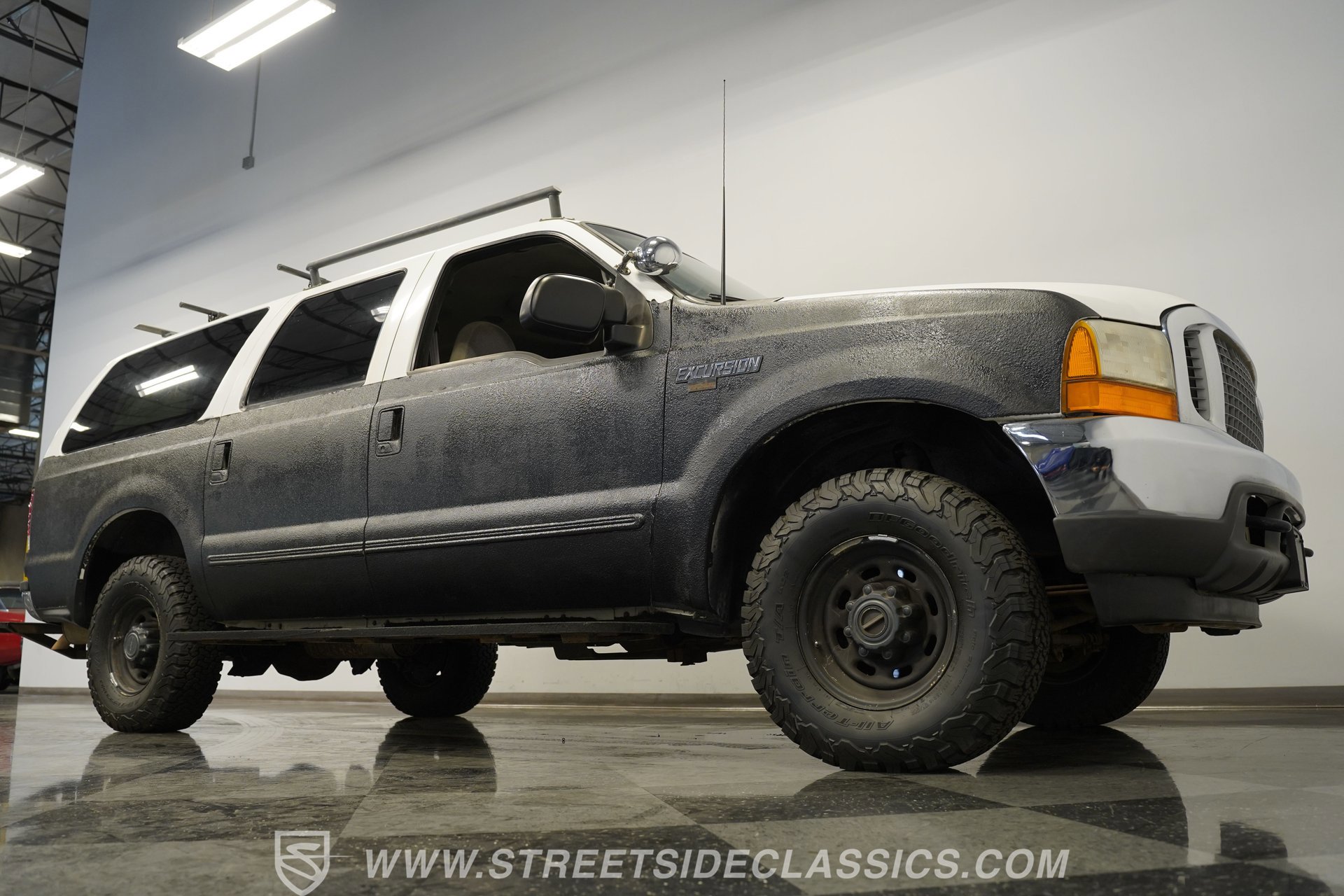 Used 2000 Ford Excursion XLT image 32