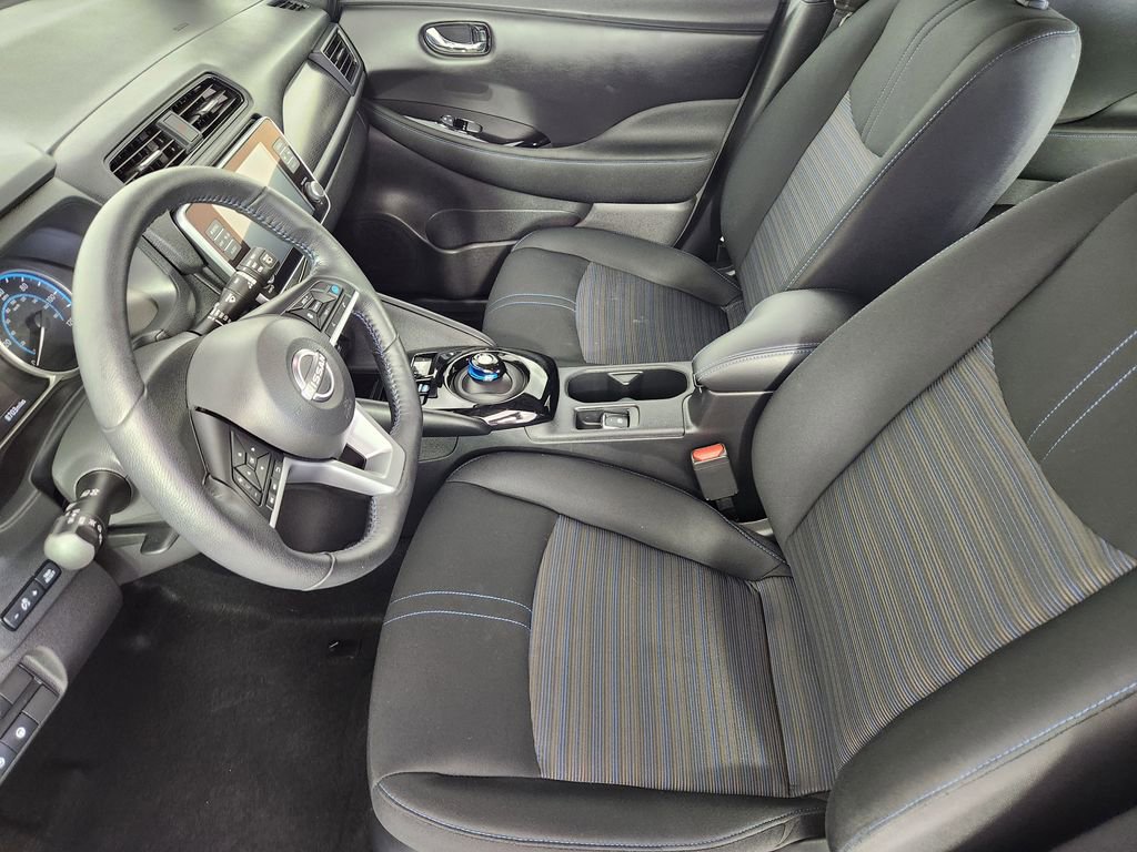 Used 2024 Nissan Leaf SV Plus image 10