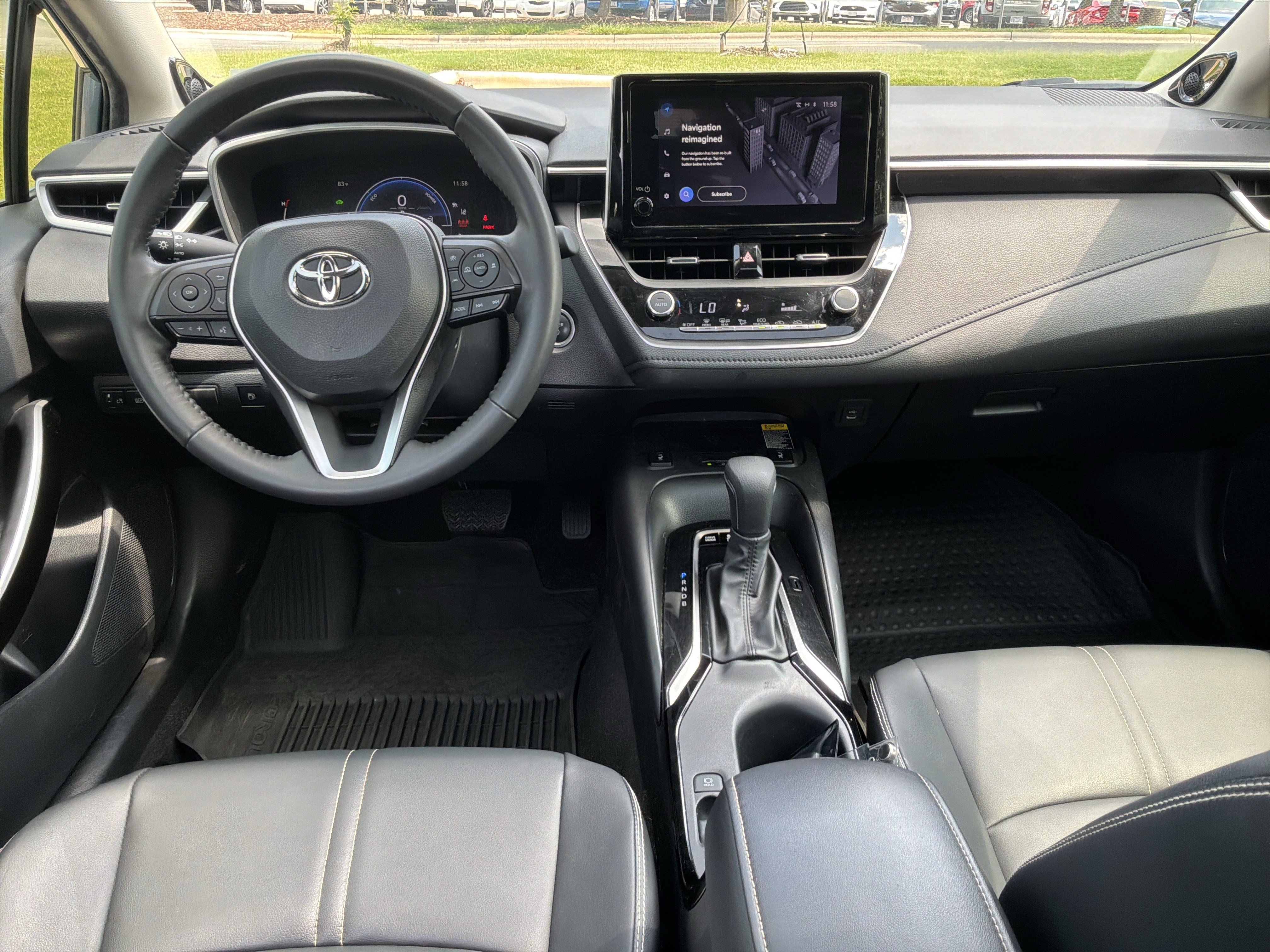 Used 2023 Toyota Corolla XLE FWD image 29