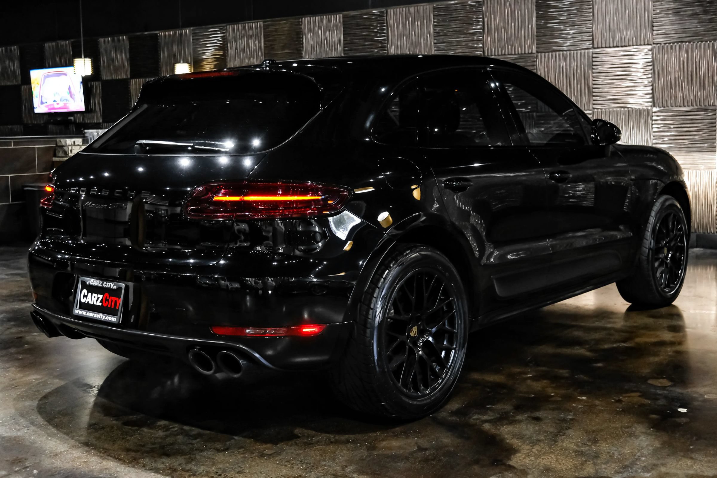Used 2017 Porsche Macan GTS AWD/4WD image 8