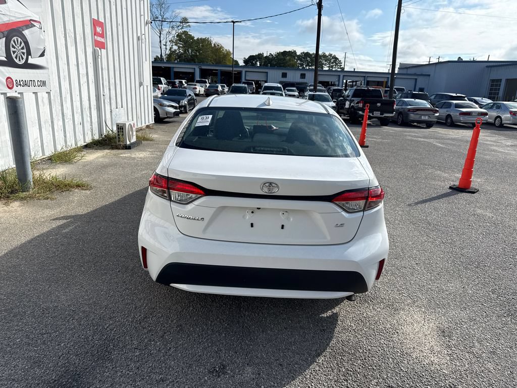 Used 2022 Toyota Corolla LE FWD image 7