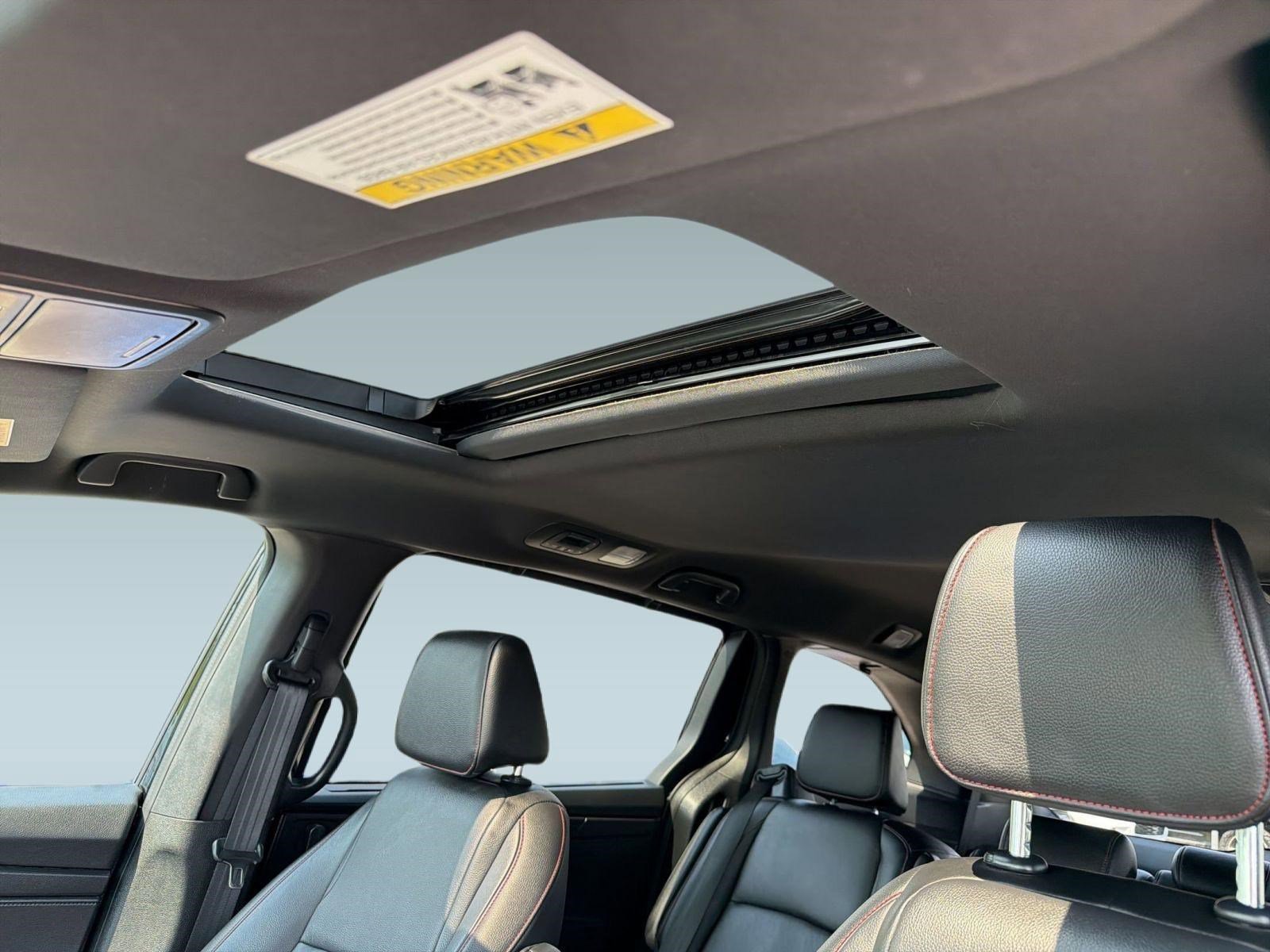 Used 2025 Honda Odyssey Sport-L image 16