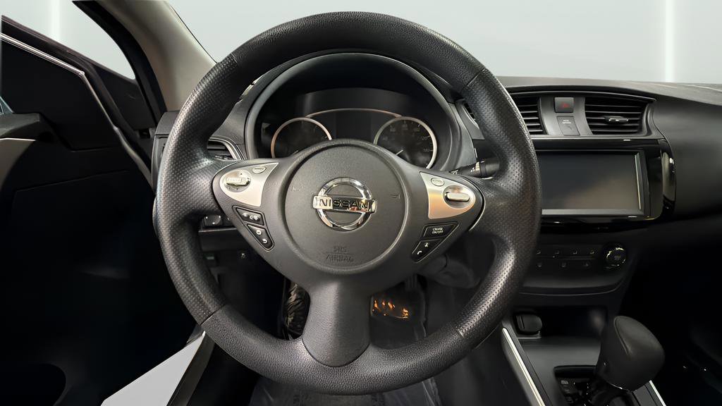 Used 2019 Nissan Sentra S w/ Appearance Package image 16