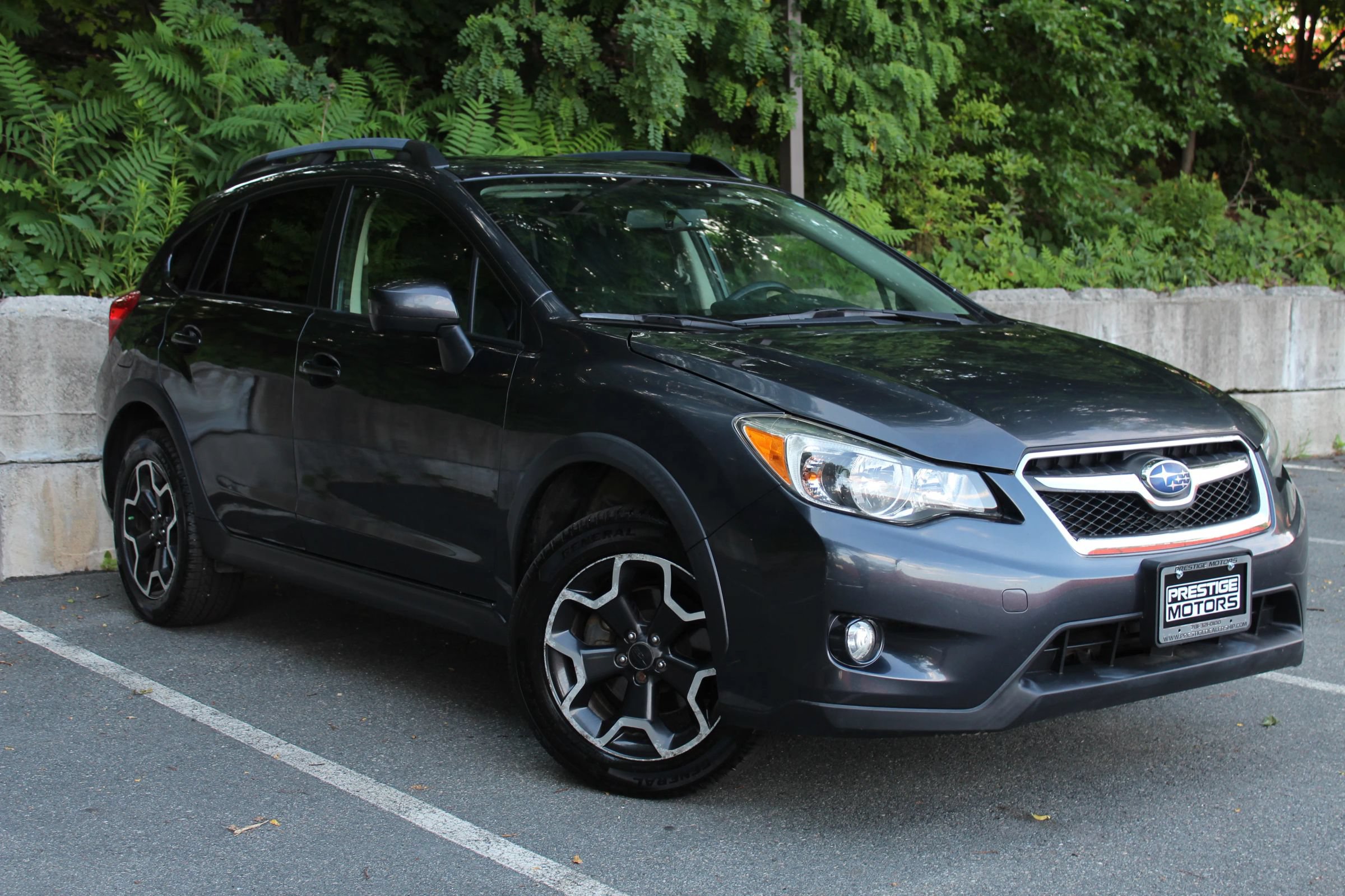 Used 2015 Subaru Crosstrek 2.0i Premium AWD/4WD image 4
