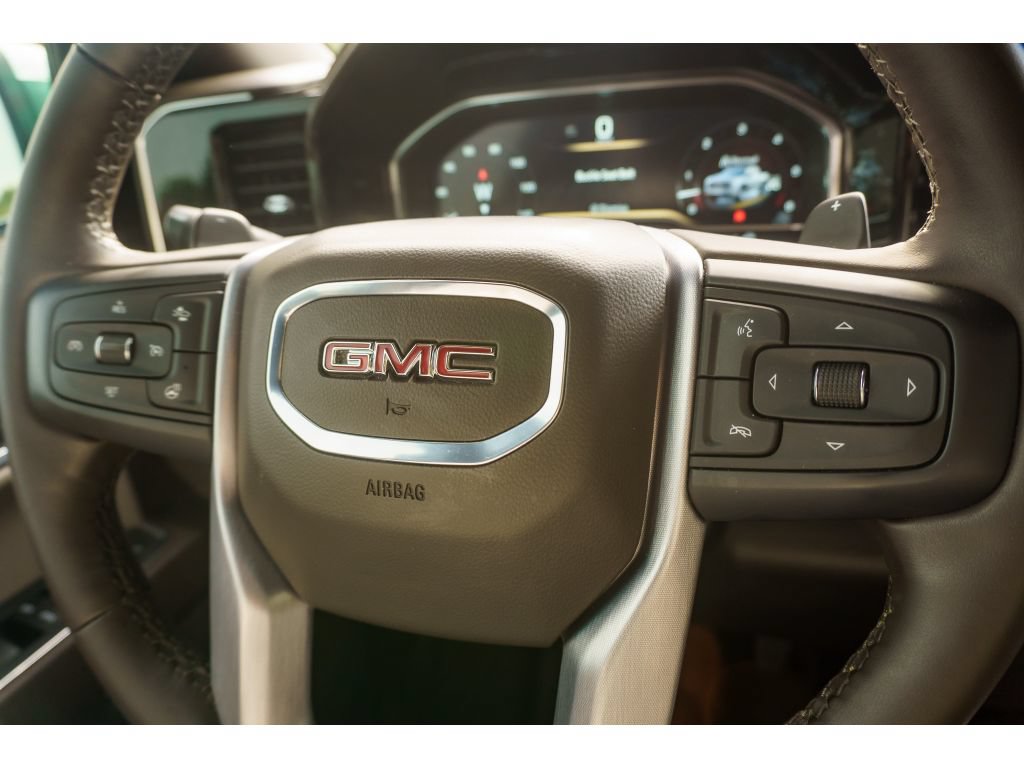 Used 2024 GMC Sierra 1500 SLT AWD/4WD image 29