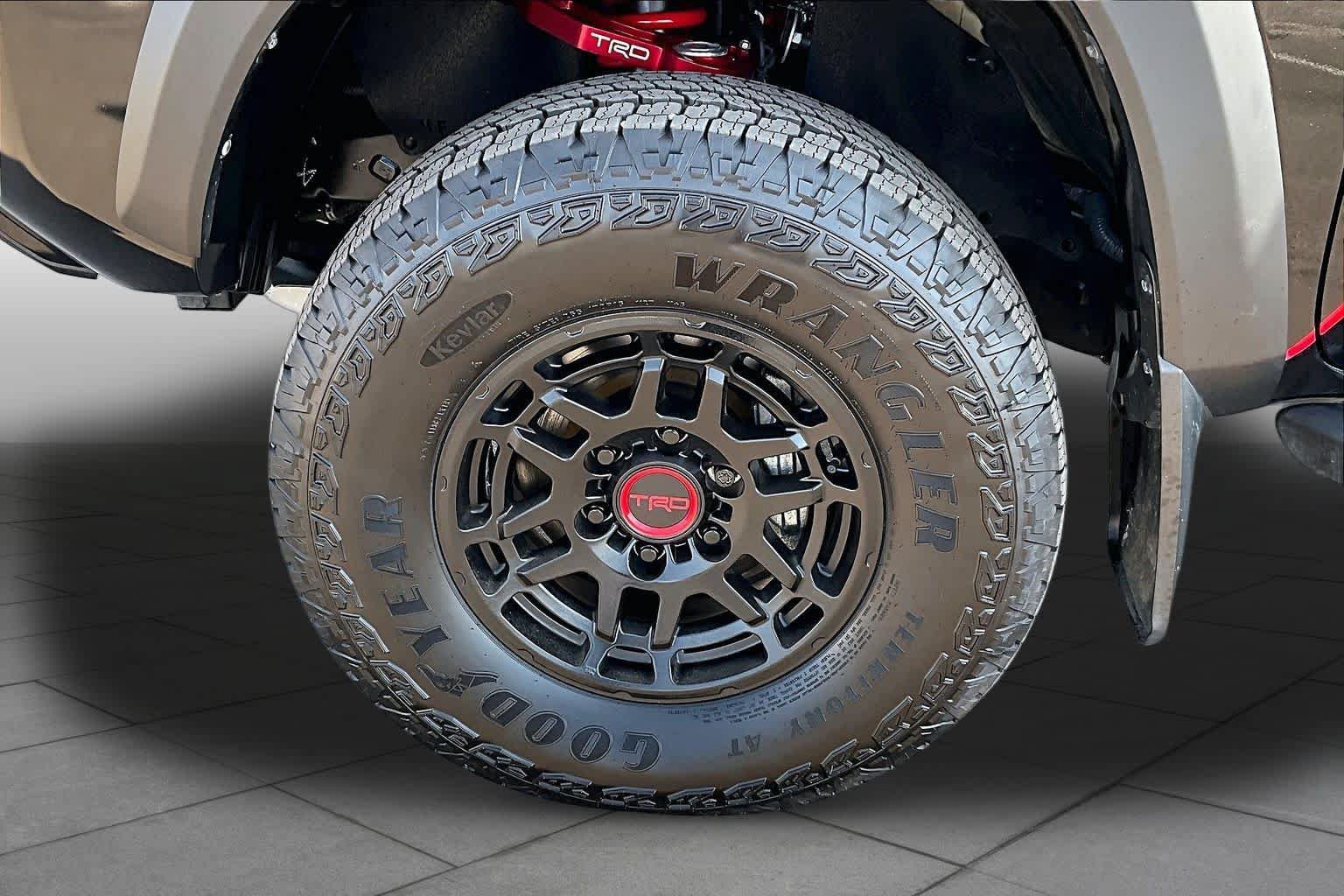 Used 2023 Toyota Tacoma TRD Pro AWD/4WD image 11
