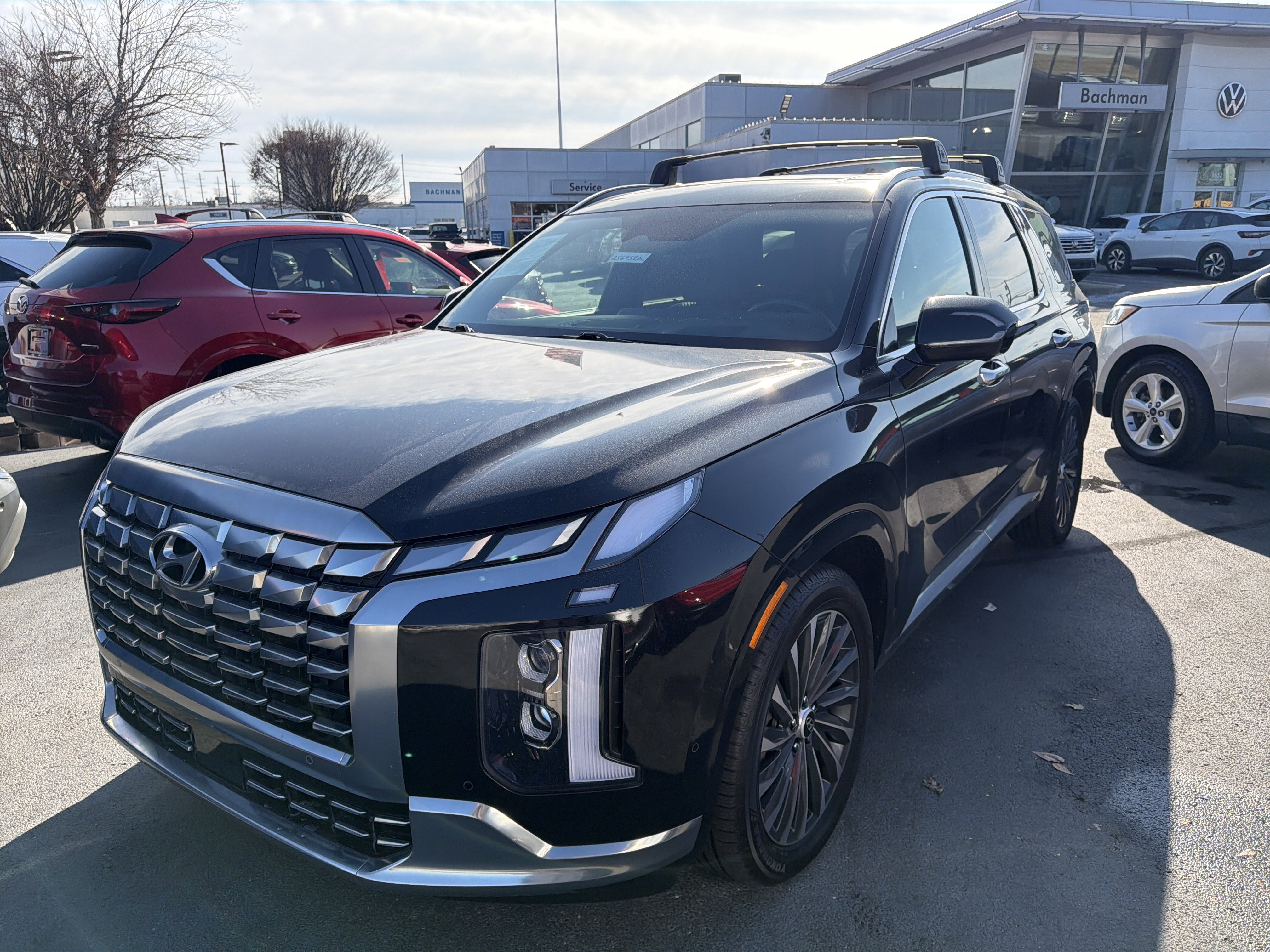 Used 2024 Hyundai Palisade Calligraphy image 4
