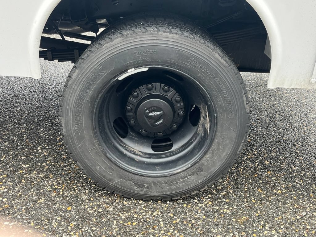 New 2025 RAM 5500 Tradesman AWD/4WD image 26