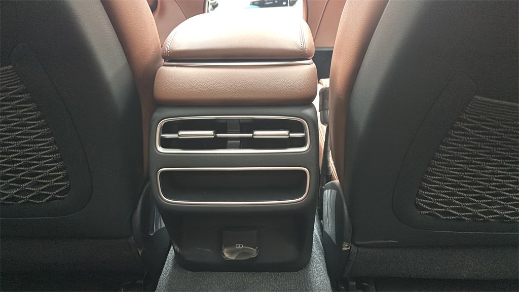 New 2026 Genesis GV70 2.5T Advanced image 11