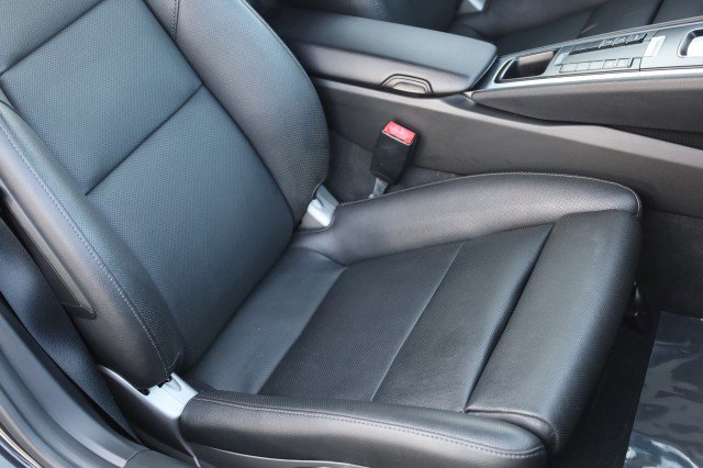 Used 2014 Porsche Cayman image 45