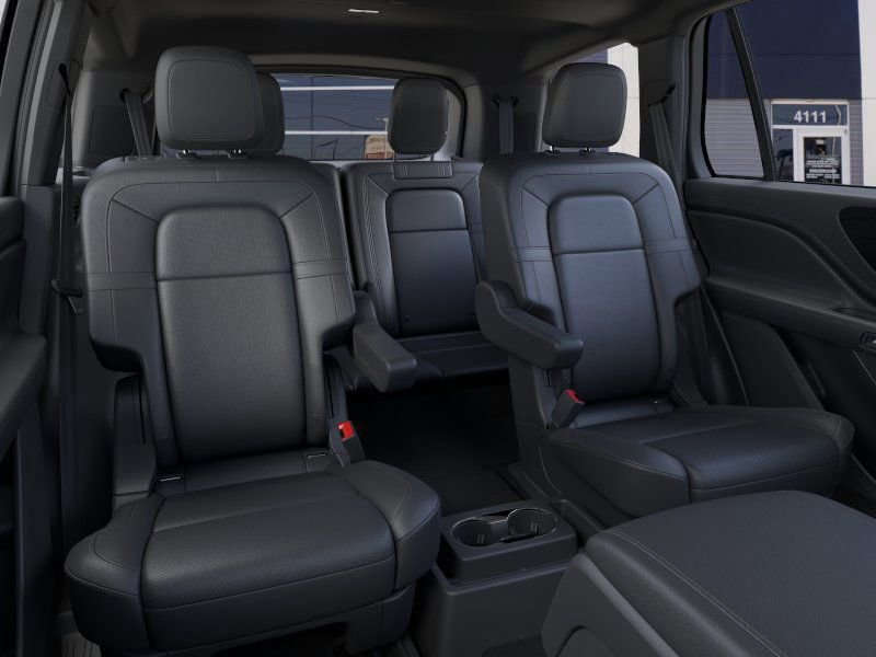 New 2026 Lincoln Aviator Reserve image 11