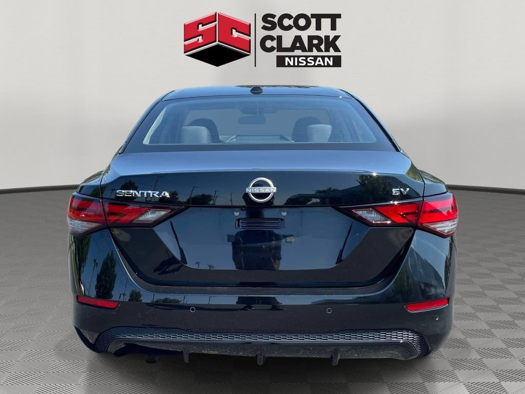 Used 2024 Nissan Sentra SV FWD image 5