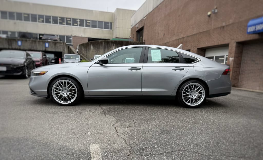 Used 2024 Honda Accord Sport image 16