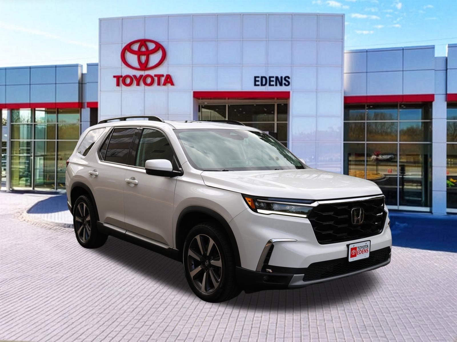 Used 2023 Honda Pilot Touring