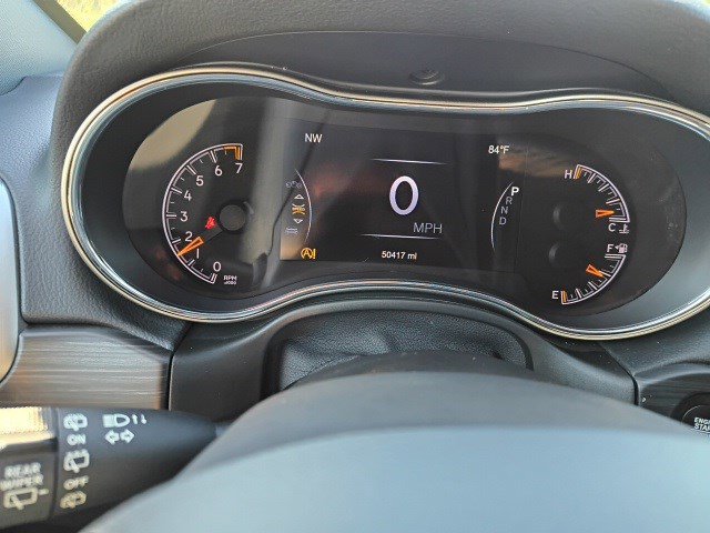 Used 2022 Jeep Grand Cherokee Laredo X image 20