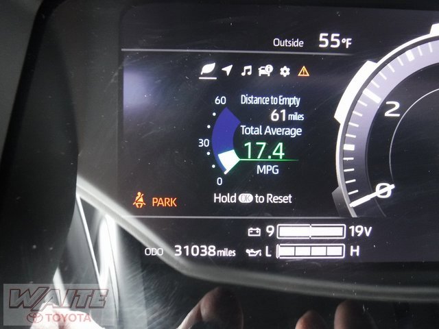 Certified 2024 Toyota Sequoia Platinum image 11