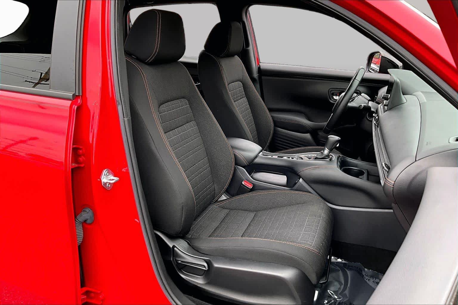 Used 2024 Honda HR-V Sport image 9