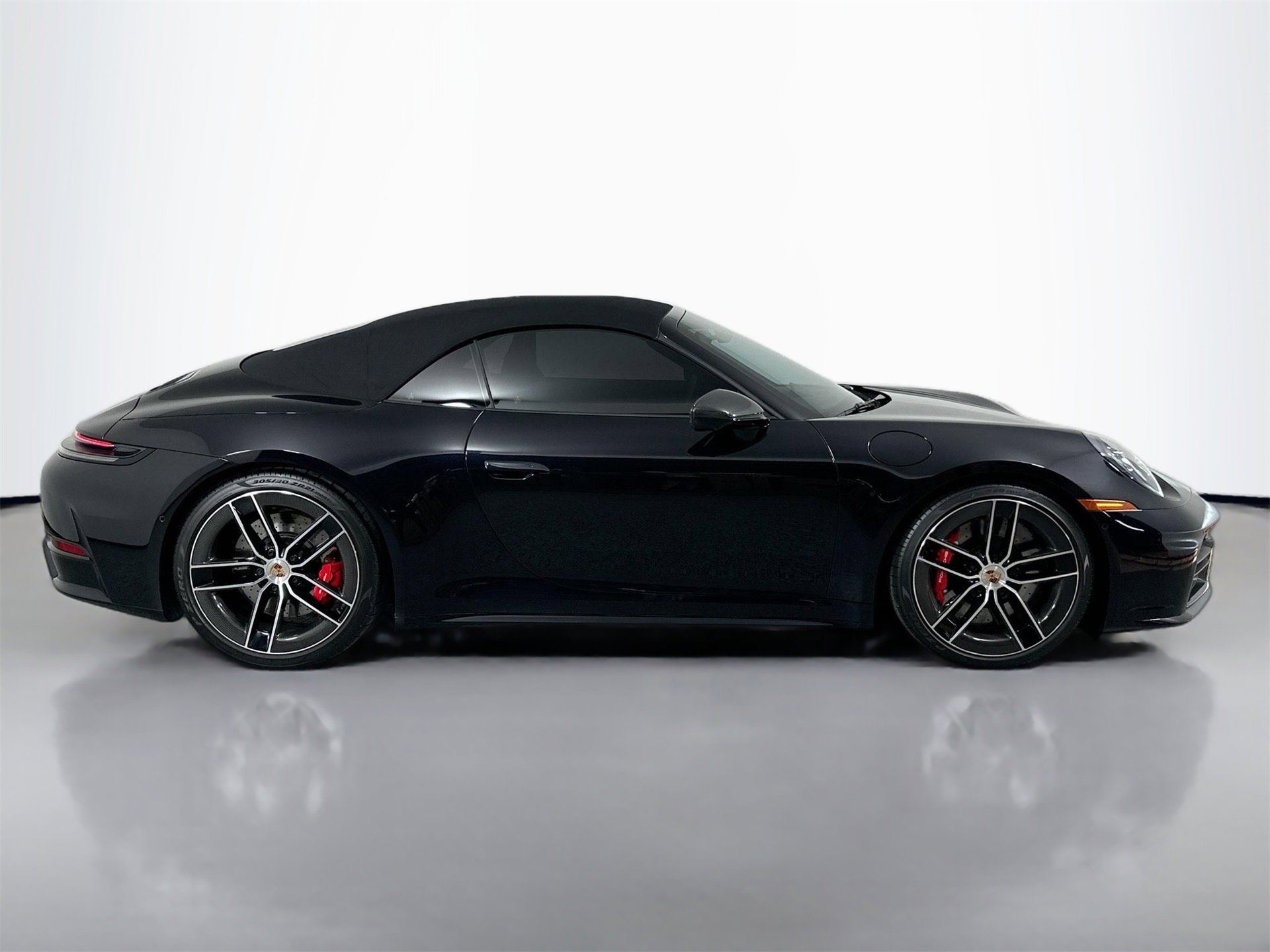 Certified 2025 Porsche 911 Carrera S image 8