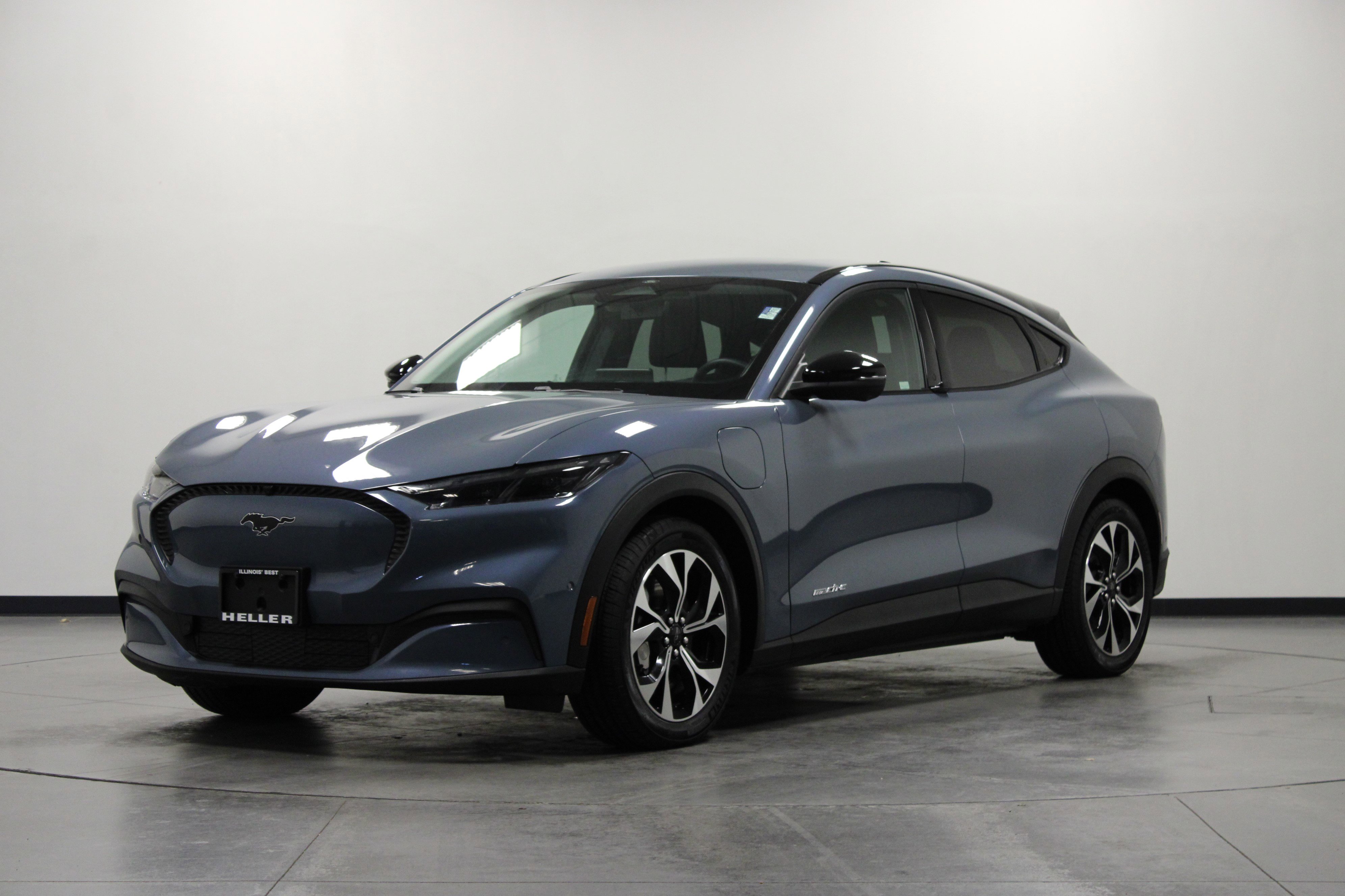 Used 2024 Ford Mustang Mach-E Select image 8