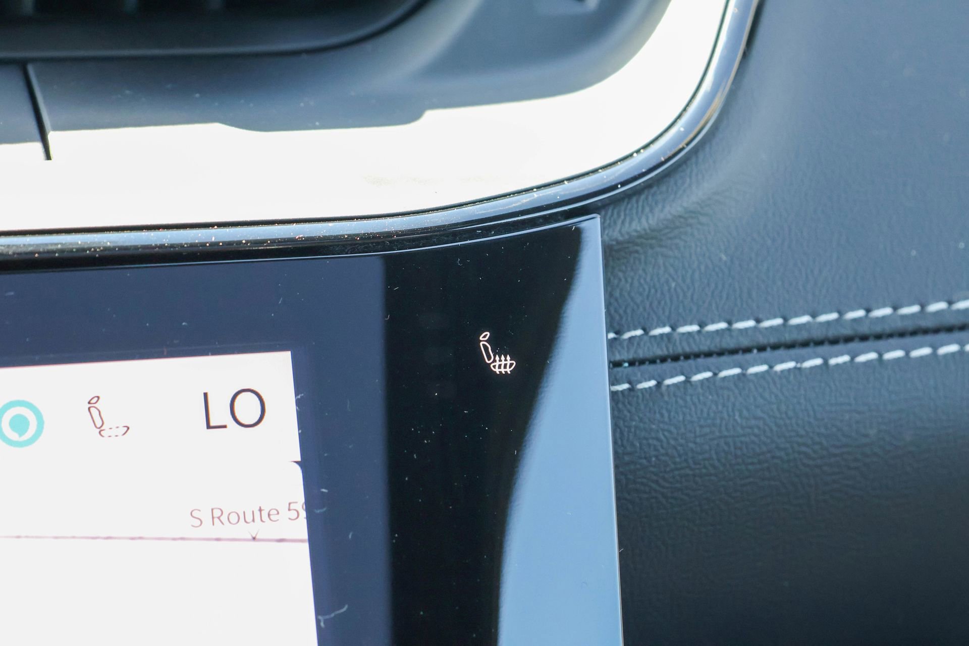 New 2026 Jeep Grand Cherokee L Limited w/ Limited Altitude Package image 25