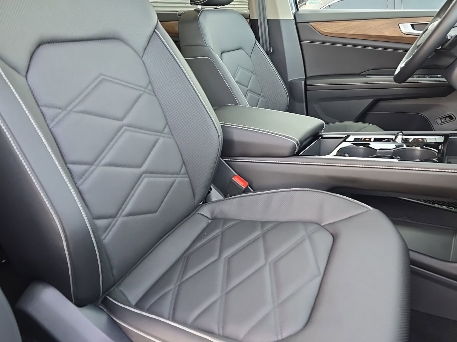 New 2026 Volkswagen Atlas SE AWD/4WD image 17
