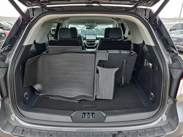Certified 2026 Ford Explorer Active w/ Active Comfort Package AWD/4WD image 28