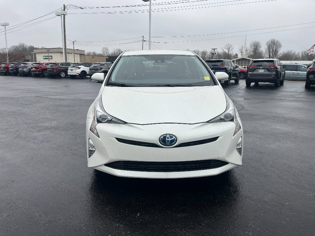 Used 2016 Toyota Prius Three Touring image 3