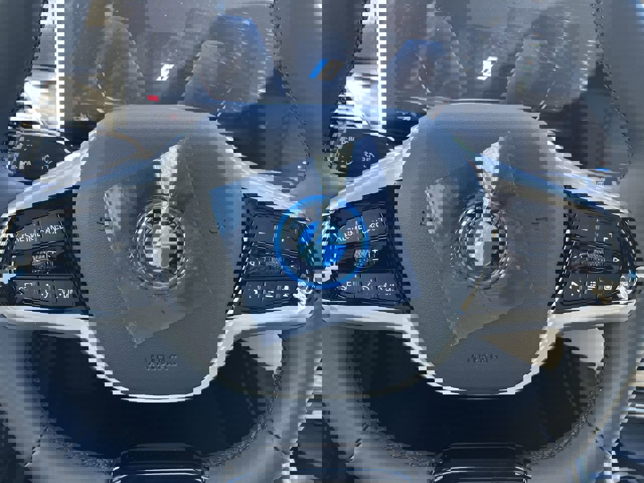 Used 2026 BMW i4 eDrive40 w/ Premium Package image 22