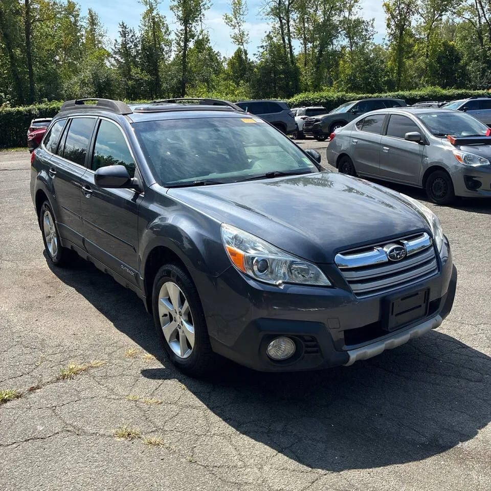 Used 2014 Subaru Outback 2.5i Limited AWD/4WD image 17
