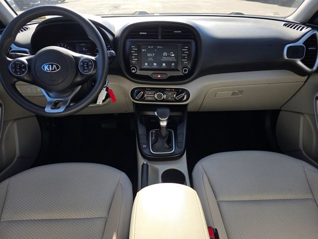 Used 2020 Kia Soul LX FWD image 21