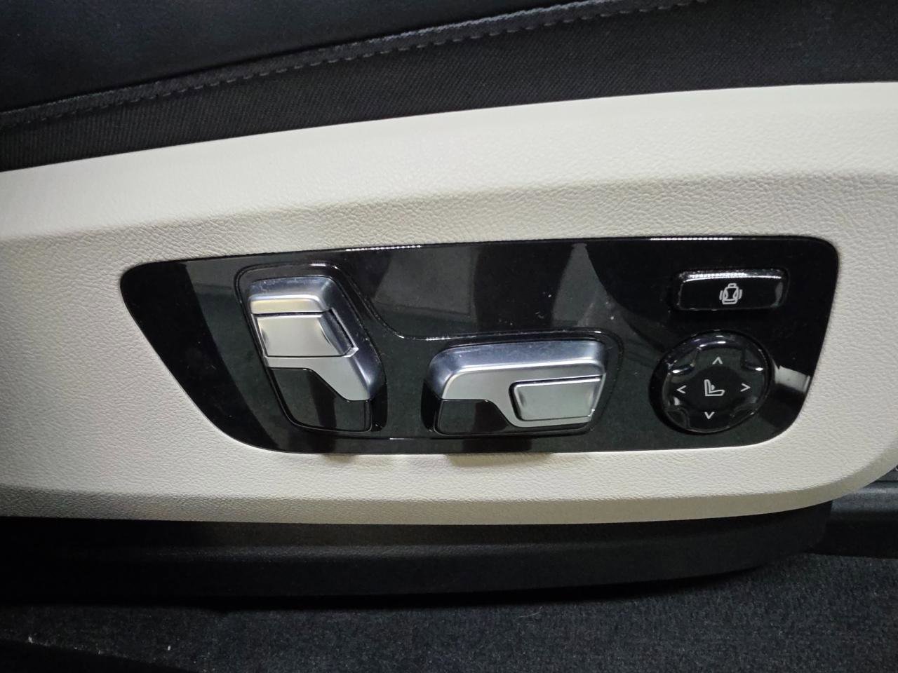 Used 2022 BMW X5 xDrive45e w/ Executive Package image 27