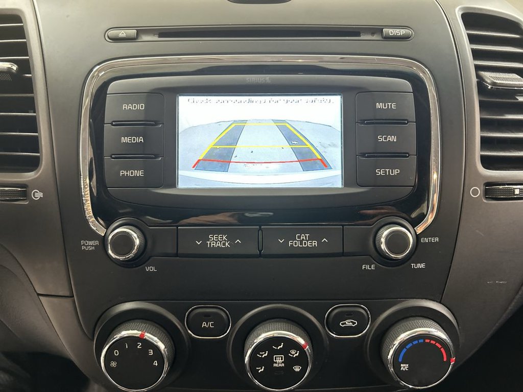 Used 2018 Kia Forte LX w/ LX Rear Camera Package FWD image 15