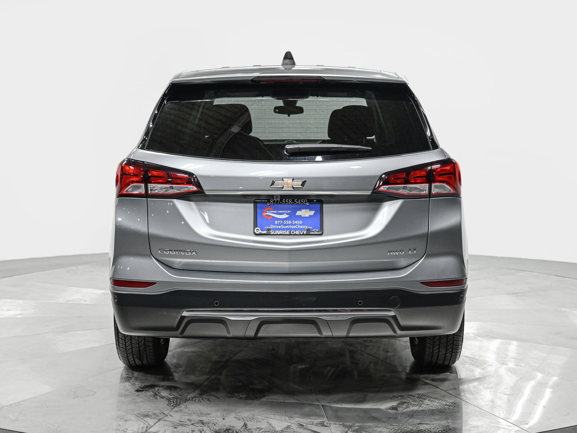 Used 2023 Chevrolet Equinox LT AWD/4WD image 5
