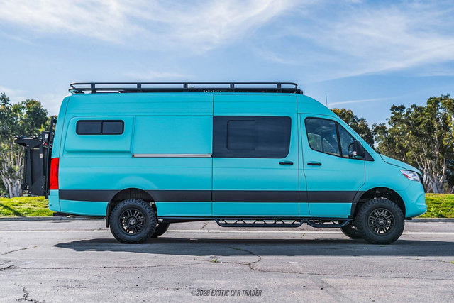 Used 2024 Mercedes-Benz Sprinter 2500 image 9