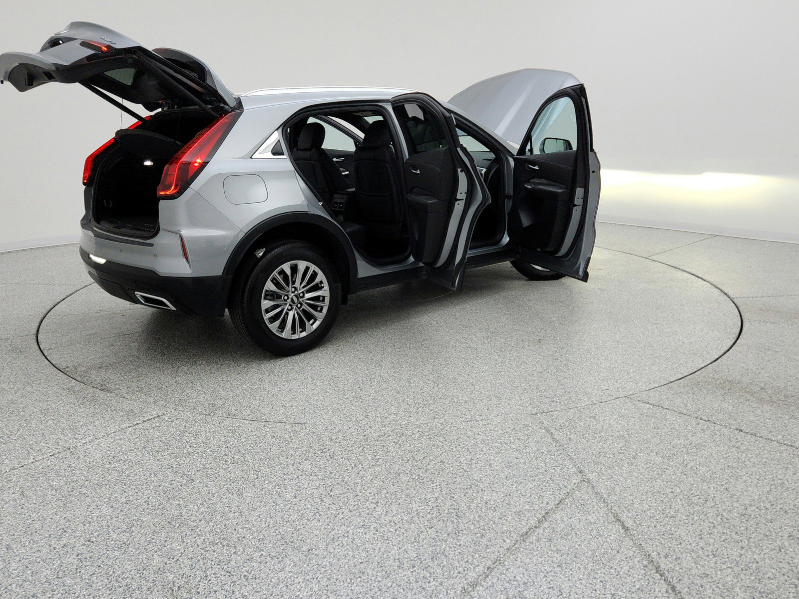 Used 2025 Cadillac XT4 Premium Luxury FWD image 11