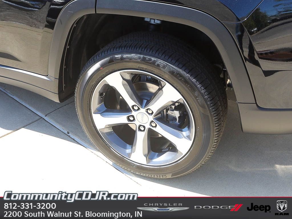New 2025 Jeep Grand Cherokee Limited image 4