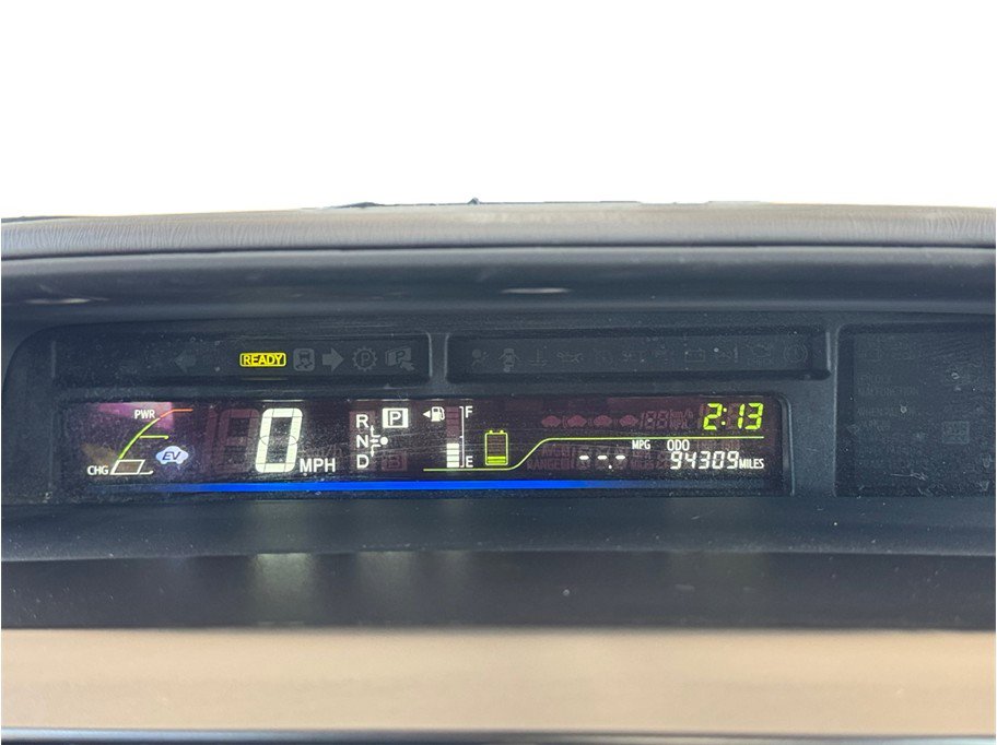 Used 2013 Toyota Prius V Three FWD image 15