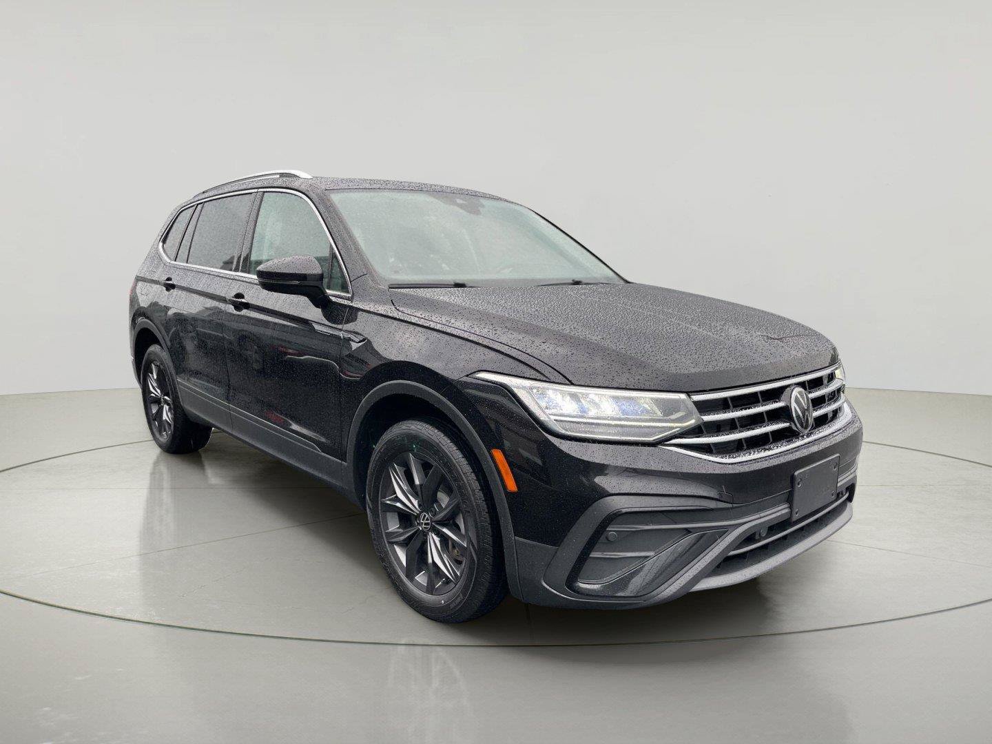 Used 2022 Volkswagen Tiguan SE