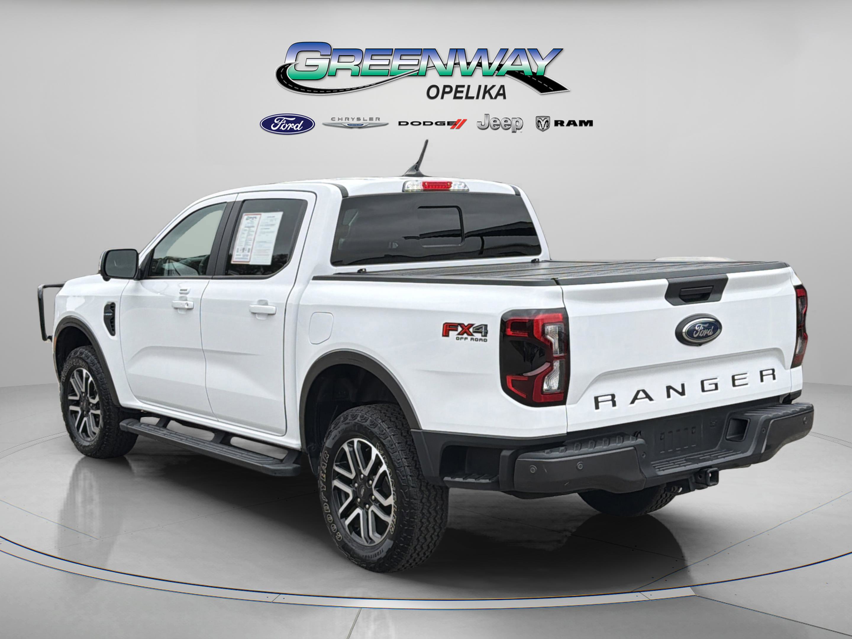 Used 2024 Ford Ranger Lariat w/ FX4 Off-Road Package image 5