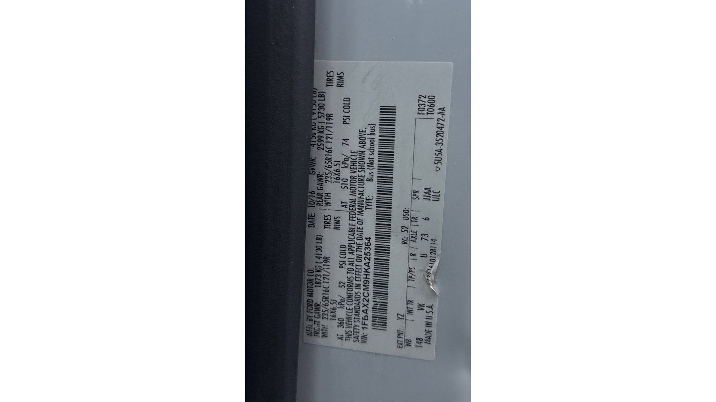 Used 2017 Ford Transit 350 XL image 44