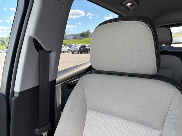 Used 2024 GMC Terrain SLE w/ Driver Convenience Package AWD/4WD image 65