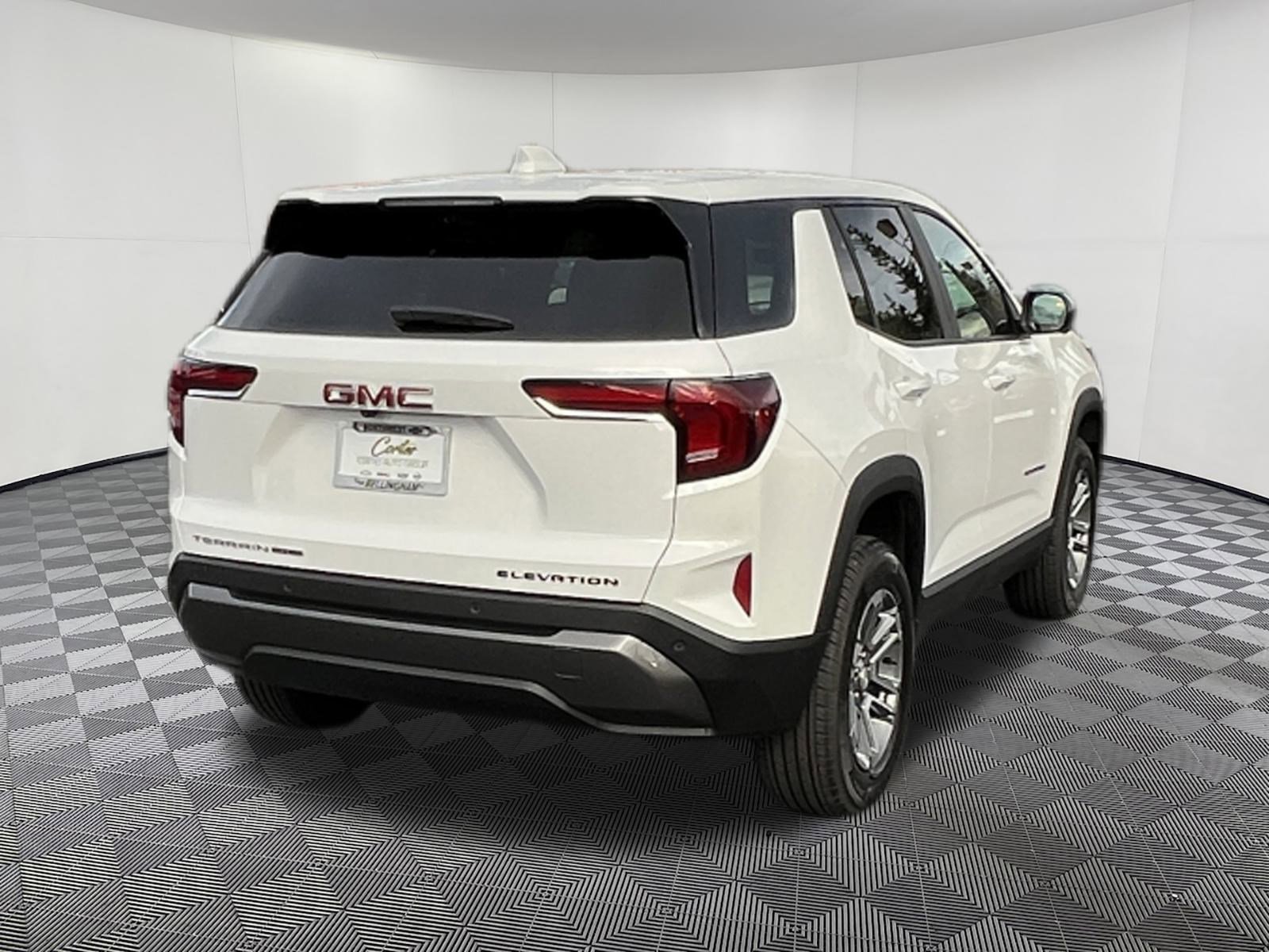 Used 2026 GMC Terrain Elevation w/ Technology Package II image 6