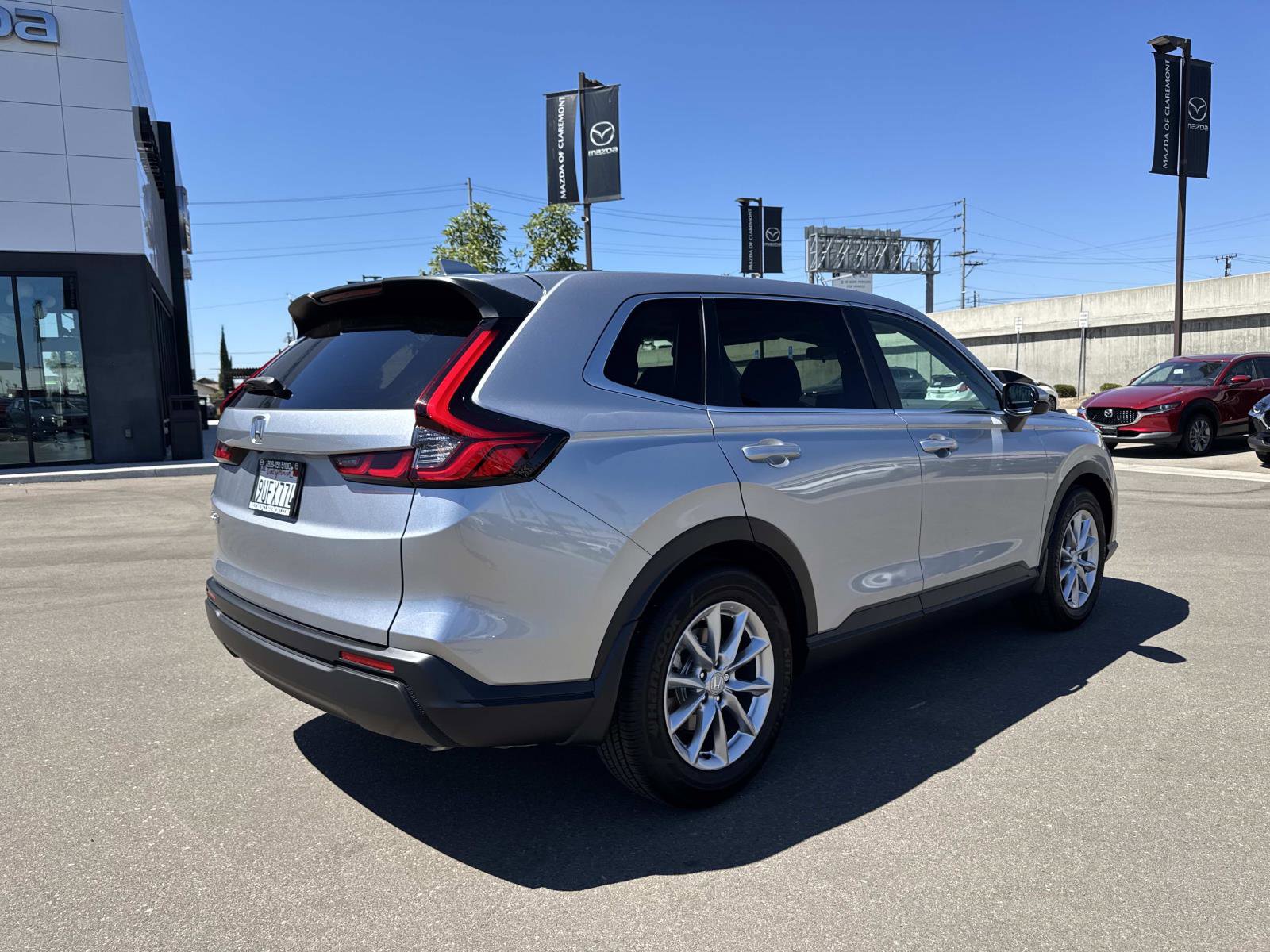 Used 2026 Honda CR-V EX image 4