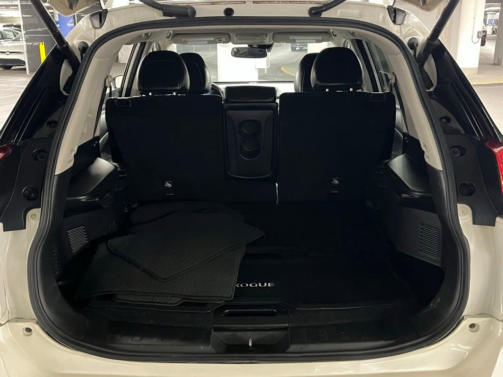 Used 2017 Nissan Rogue SL image 33