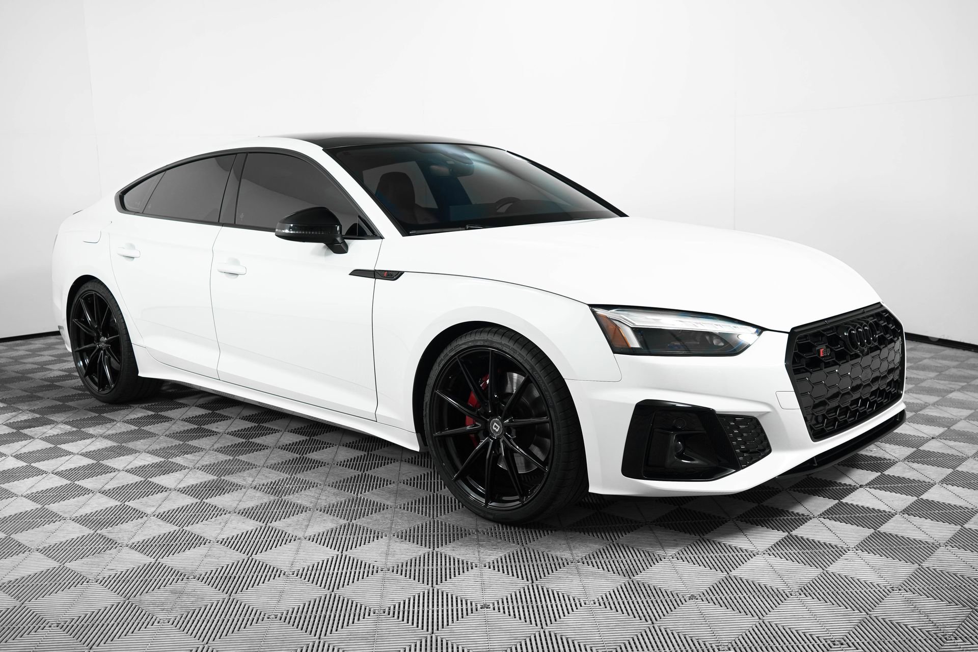 Used 2024 Audi S5 Premium Plus image 1