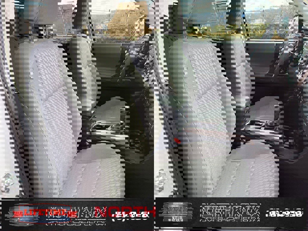 Used 2023 Toyota Tacoma SR image 27