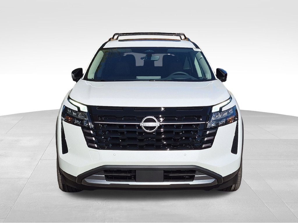New 2026 Nissan Pathfinder Platinum AWD/4WD image 8